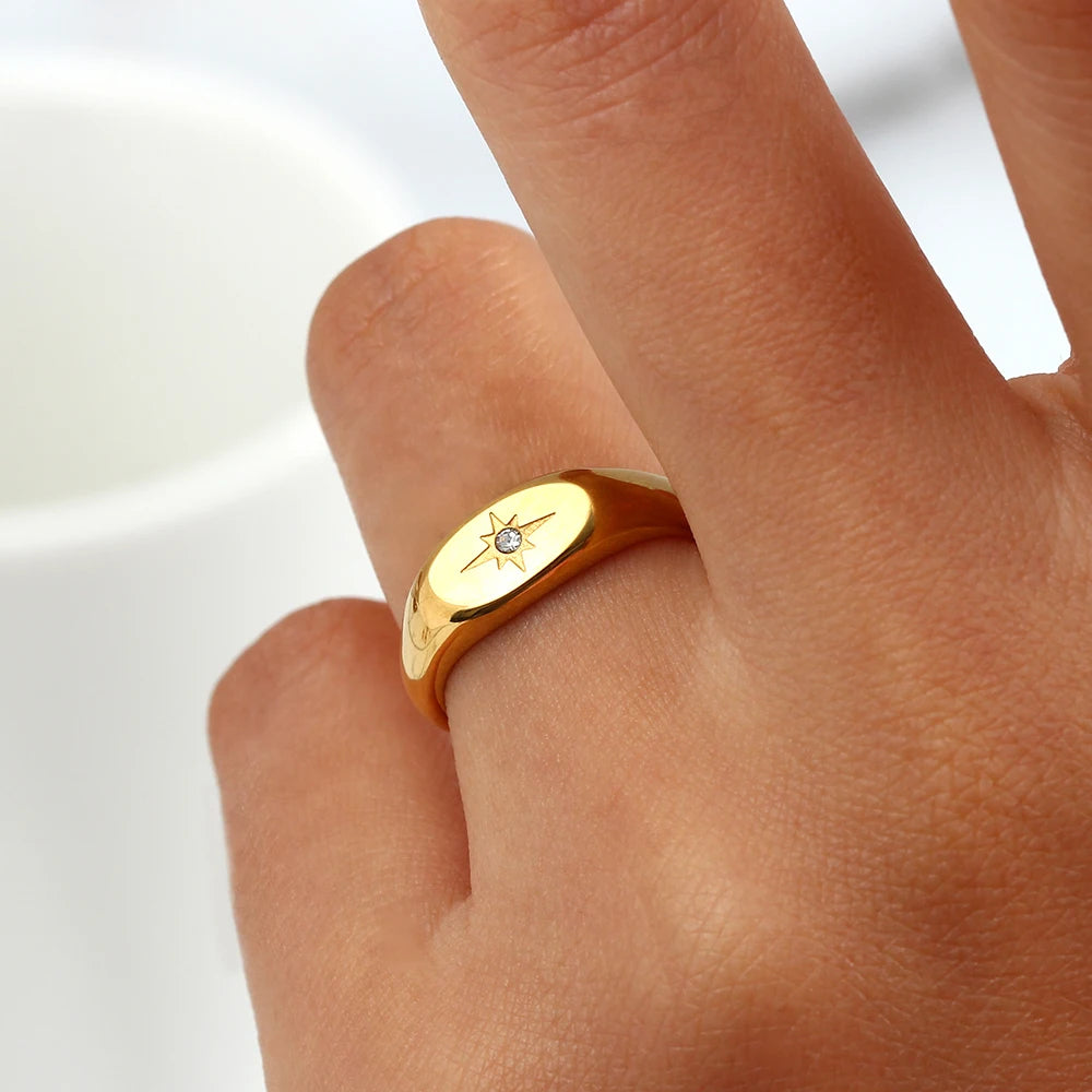 E.B. Belle-impermeável em aço inoxidável Oval Face Ring para senhora, zircão pavimentado Star Ring, resistente à água, anéis banhados a ouro 18k, 3A, novo