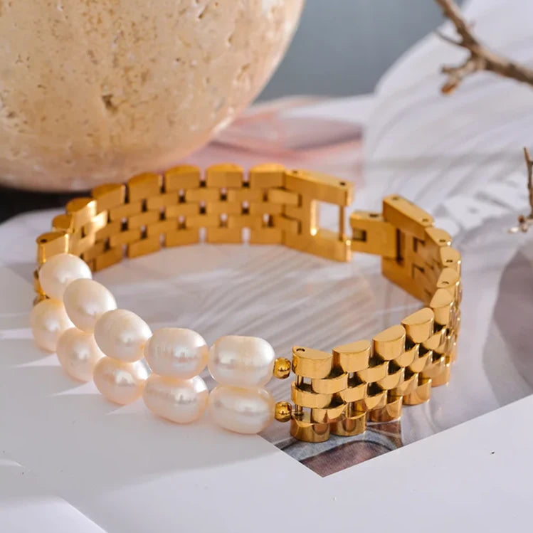 Pulseira Com Pérolas Naturais Banhada a Ouro 18k