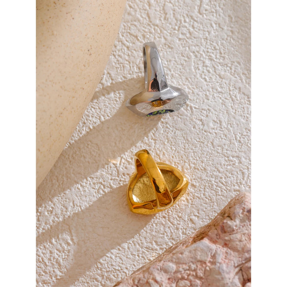 Anel Geométrico de Metal Banhado a Ouro 18K