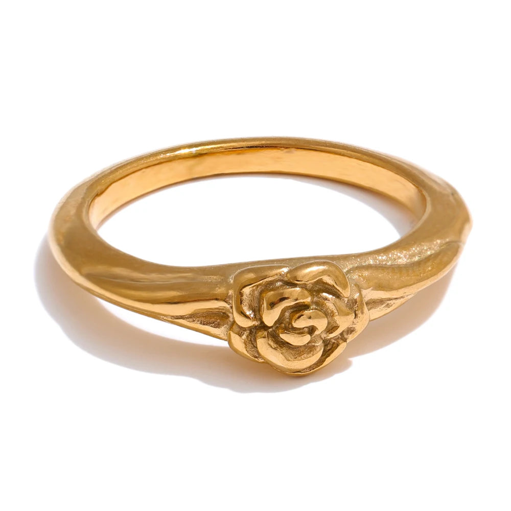 Anel Rosa Banhado a Ouro 18k