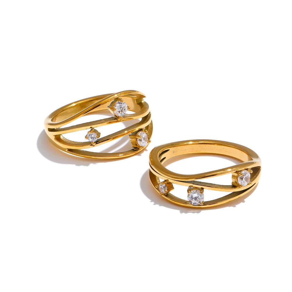 Anel Fashion com Zircônia Cúbica Banhado a Ouro 18K