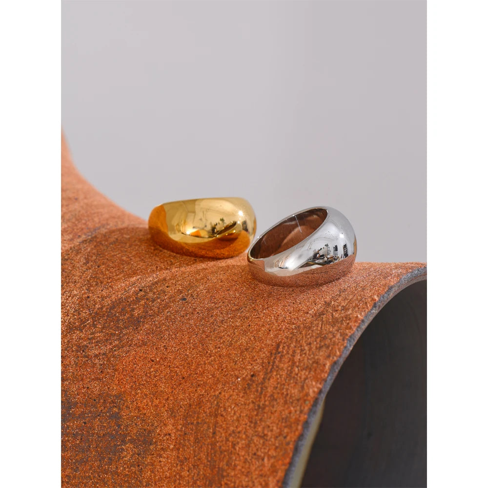 Anel Minimalista de Aço Inoxidável Banhado a Ouro 18K