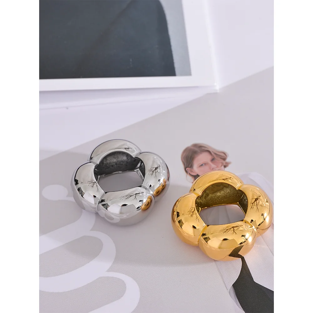 Yhpup 316l flor de aço inoxidável oco grande moda anel de declaração à prova dwaterproof água textura jóias atraente feminino bijoux presente