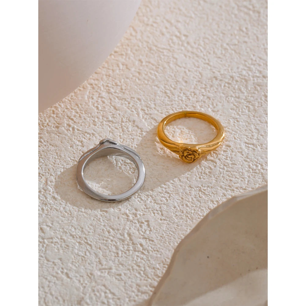 Anel Rosa Banhado a Ouro 18k