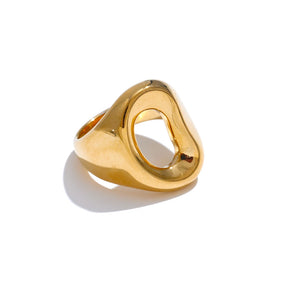 Anel Geométrico Oco Banhado a Ouro 18k