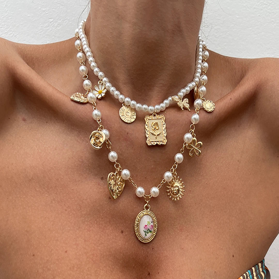 Conjunto de Colares Tesouro de Pérolas